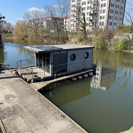 Botel Hausboot Luft & Liebe Halle (Saale)