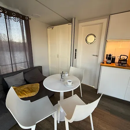 Hausboot Luft & Liebe